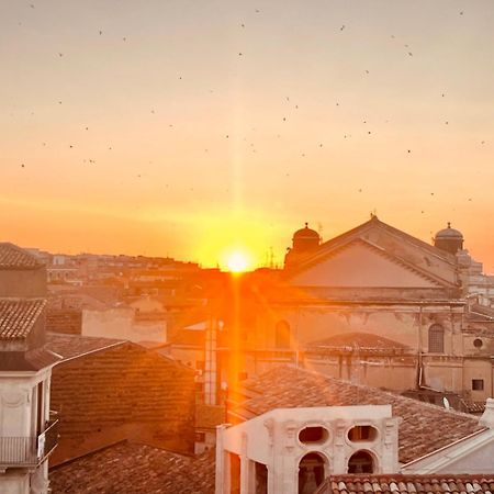 La Terrazza Di Sant'Agata Appartement Catánia Buitenkant foto