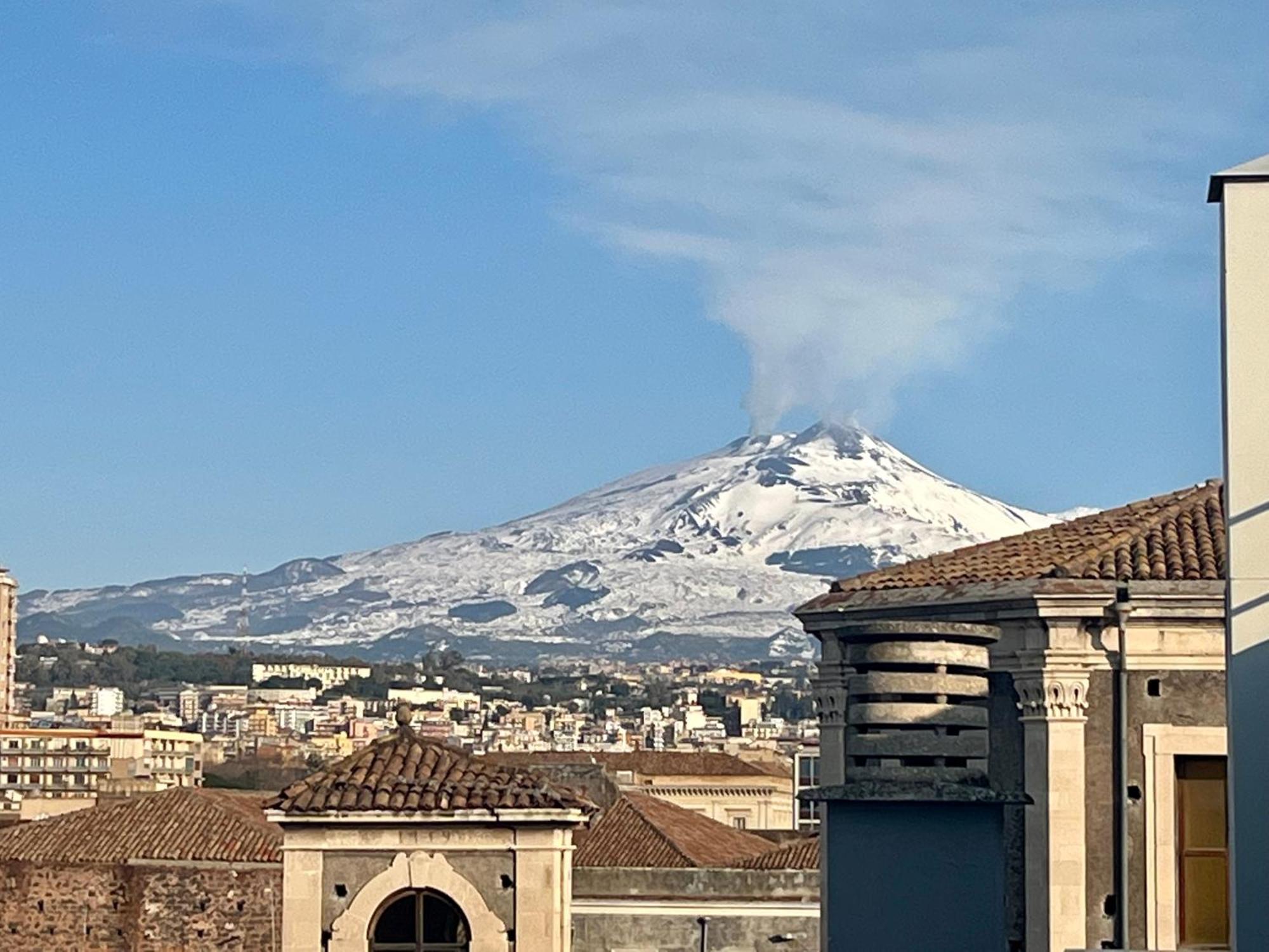 La Terrazza Di Sant'Agata Appartement Catánia Buitenkant foto