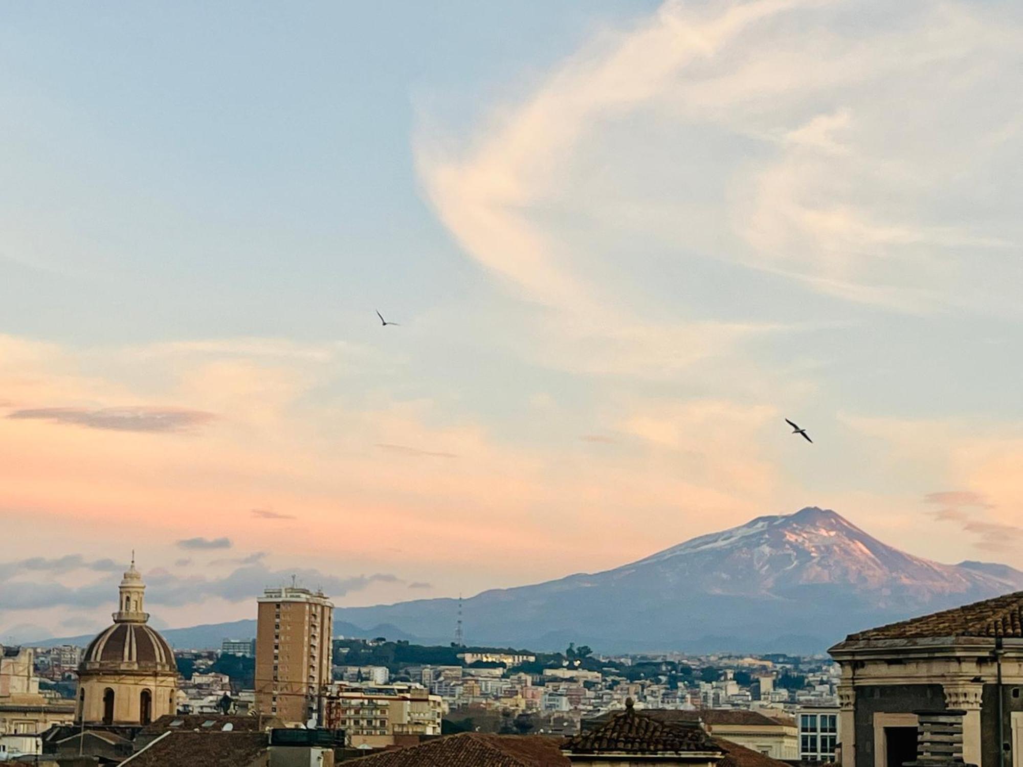 La Terrazza Di Sant'Agata Appartement Catánia Buitenkant foto