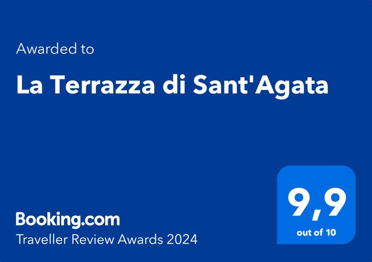 La Terrazza Di Sant'Agata Appartement Catánia Buitenkant foto